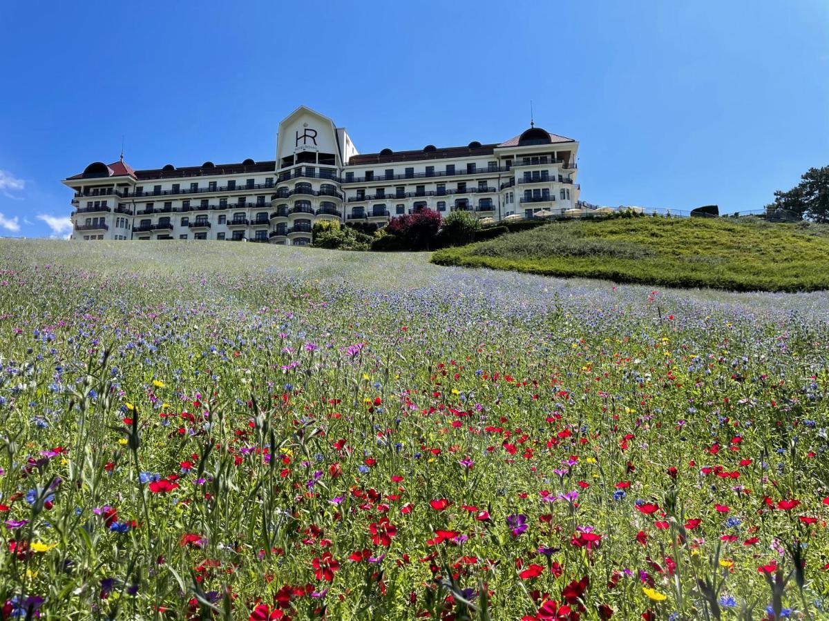 Hotel Royal Эвиан-ле-Бен Экстерьер фото